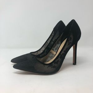 Ivanka Trump | Black Lace Pumps 10